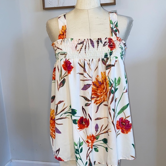 Impressions Tops - NEW Impressions 2X floral top